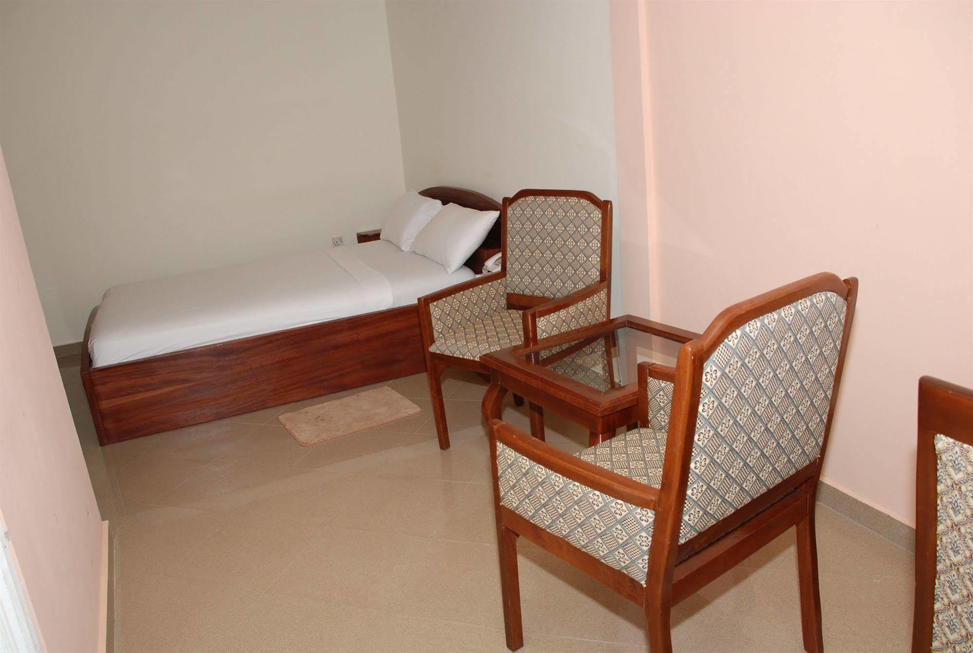 Hotel Obama Acra Habitación foto